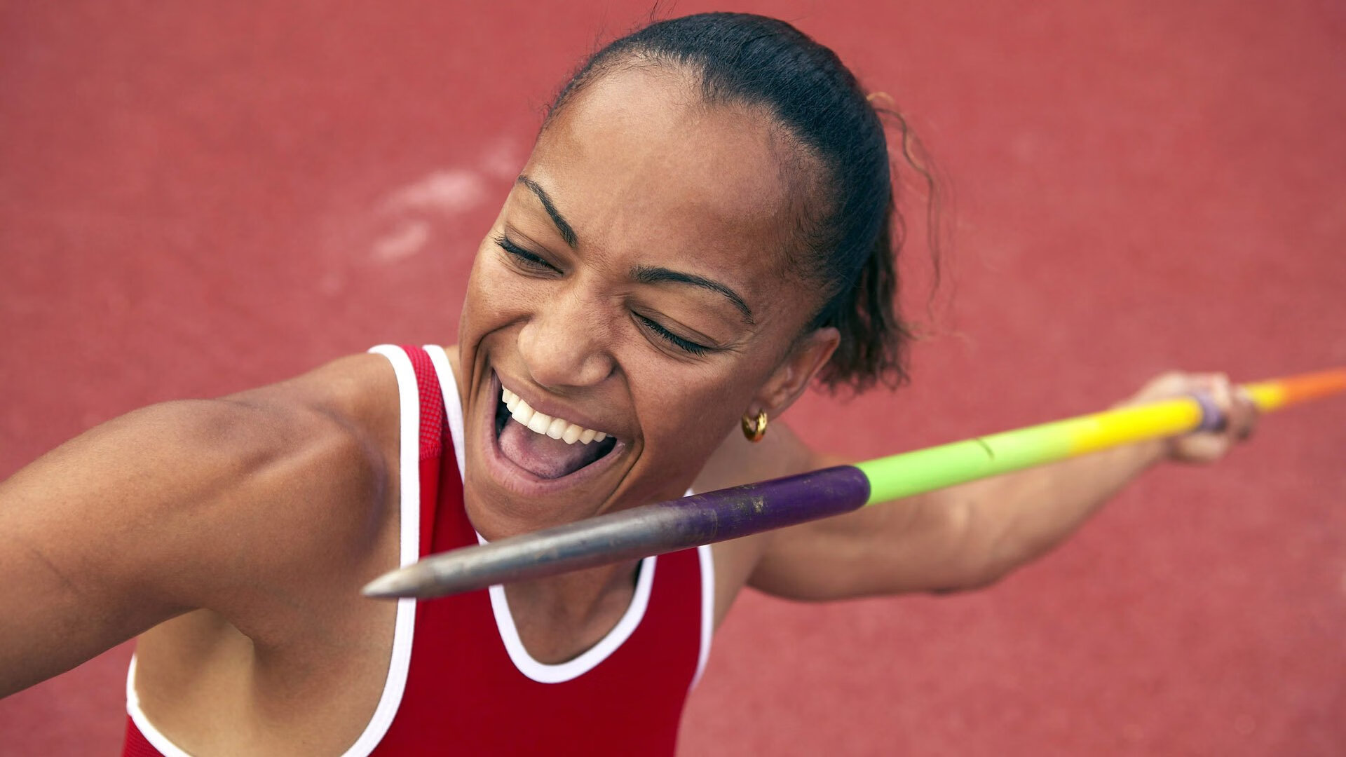 LPL海外粉丝群体不断扩大中文解说走向世界，英雄联盟国外解说视频